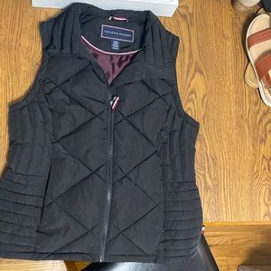 Tommy Hilfiger Vest - size M